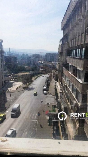 De vanzare! Apartament cu 3 camere situat pe Bulevardul Anastasie Panu